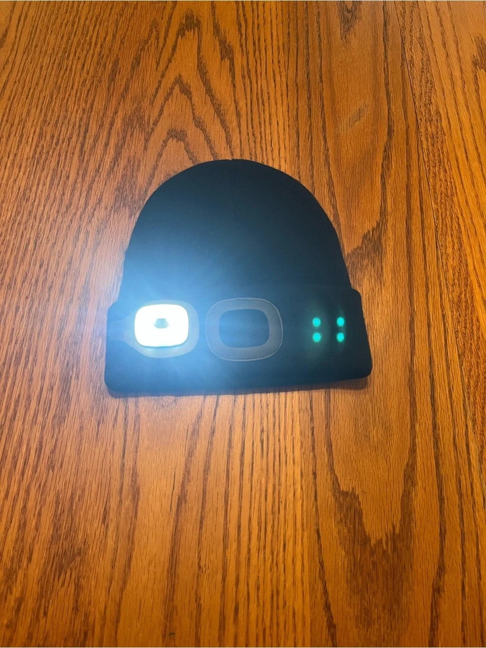 Black Beanie Hat with Rechargeable Head light New without tags